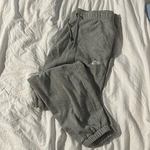 Nike Joggers